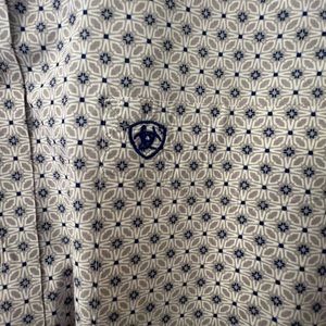 Ariat XXL Long sleeve button up shirt